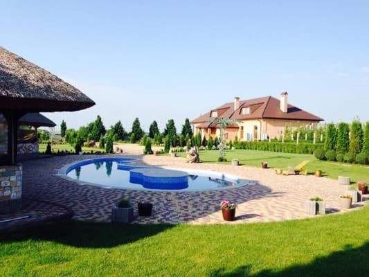 Maetok Country Club Hotel Petrove Exterior photo
